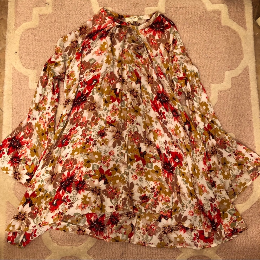 Floral UMGEE Top